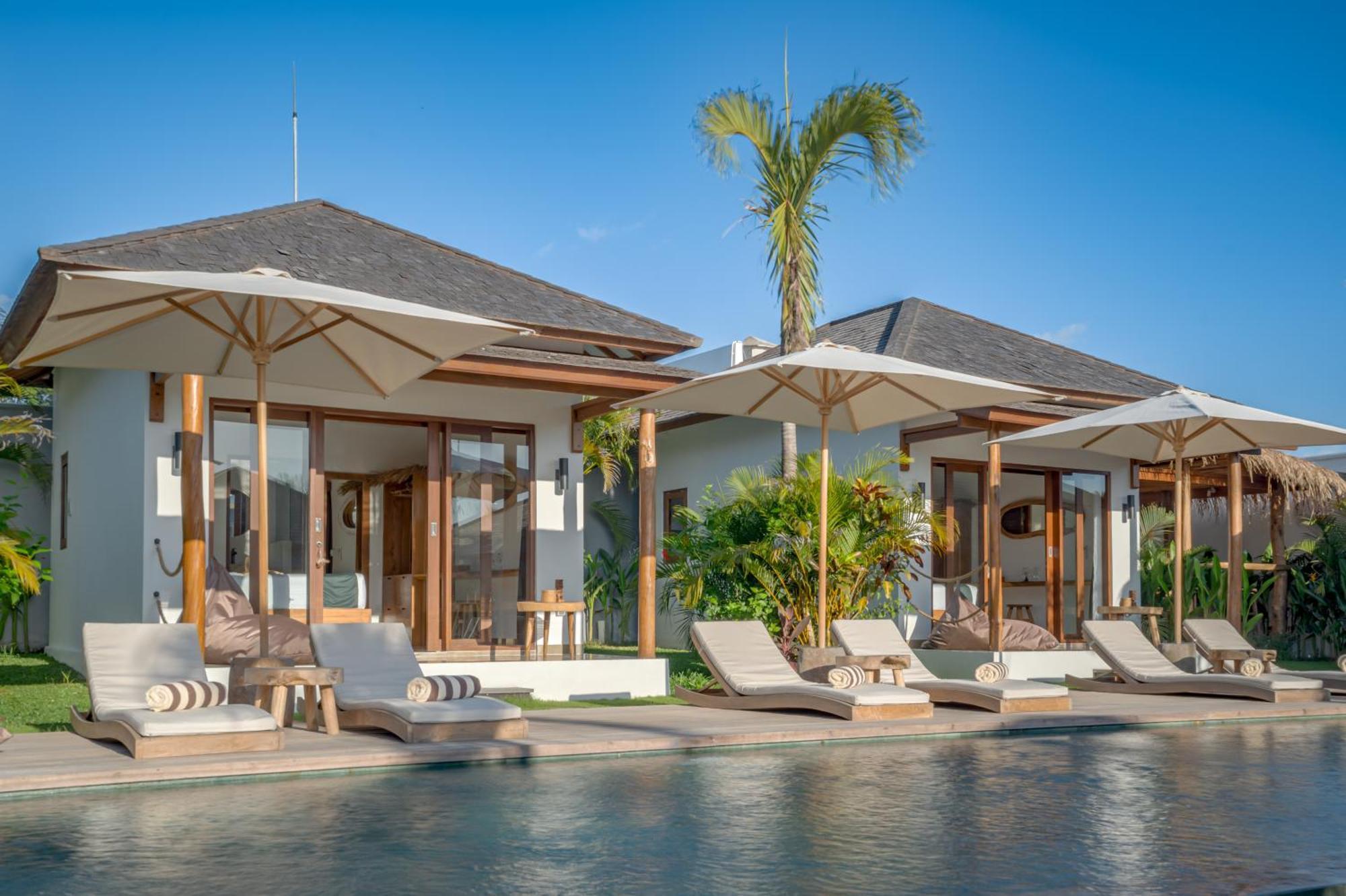 Ehoa Bali Nyanyi Boutique Hotel - In Front Of Entrance To Nuanu Tanah Lot  Ngoại thất bức ảnh